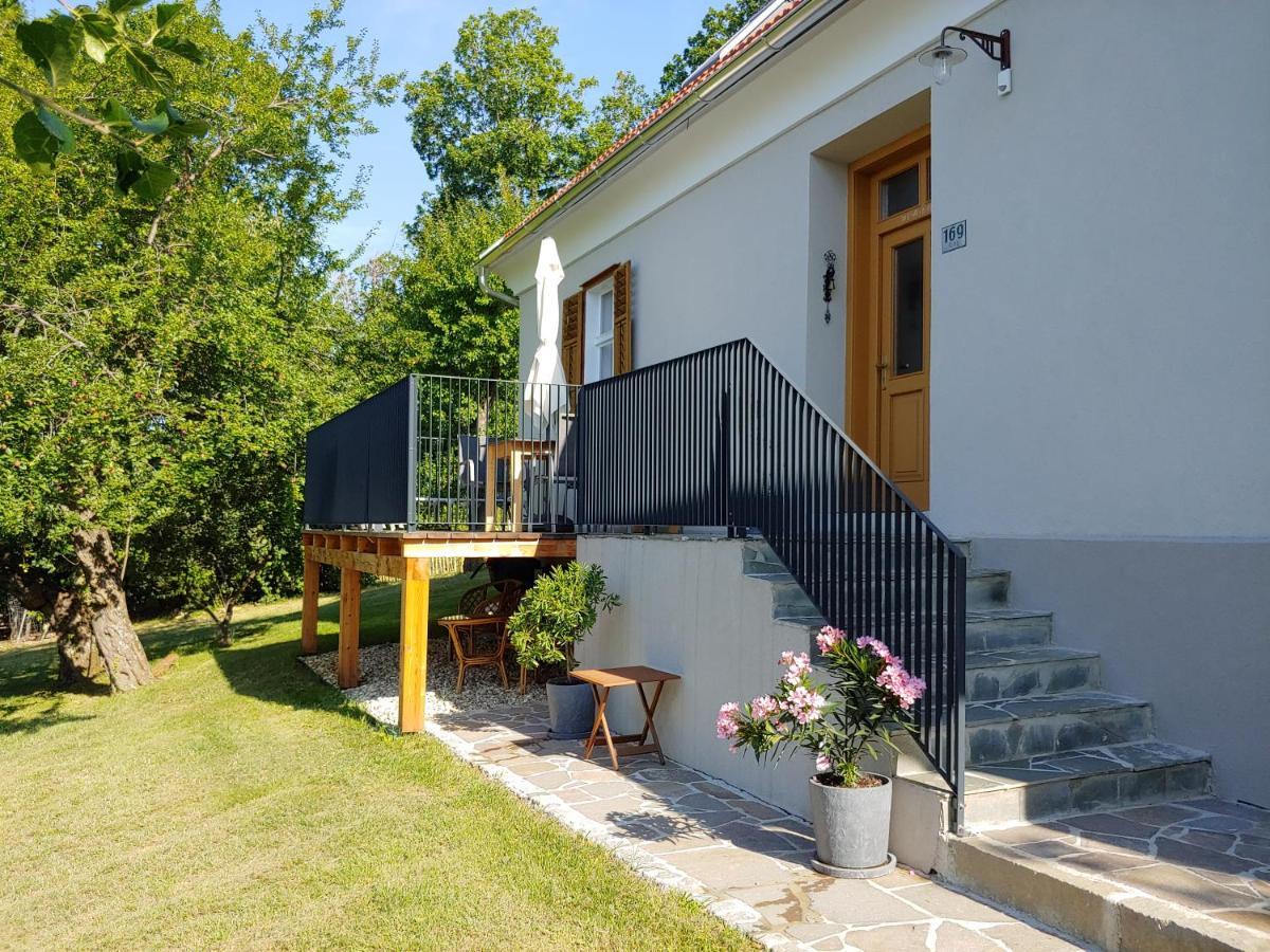 Ferienhaus zur Opernsängerin Hartberg Exterior foto